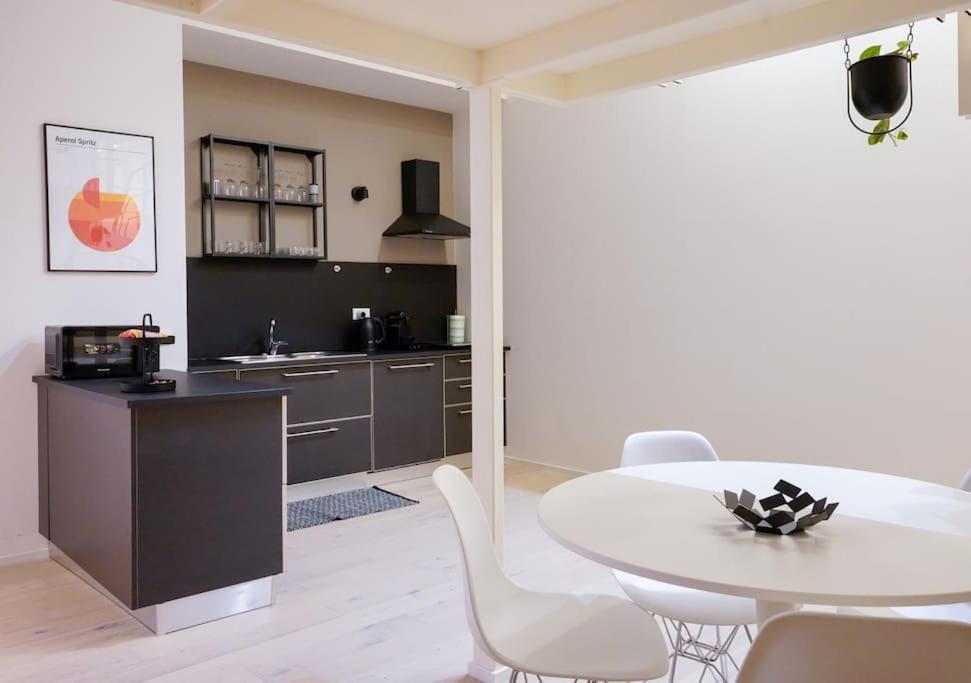 Navigli-Bocconi Spazio Luce Design Apartment Milano Exterior foto